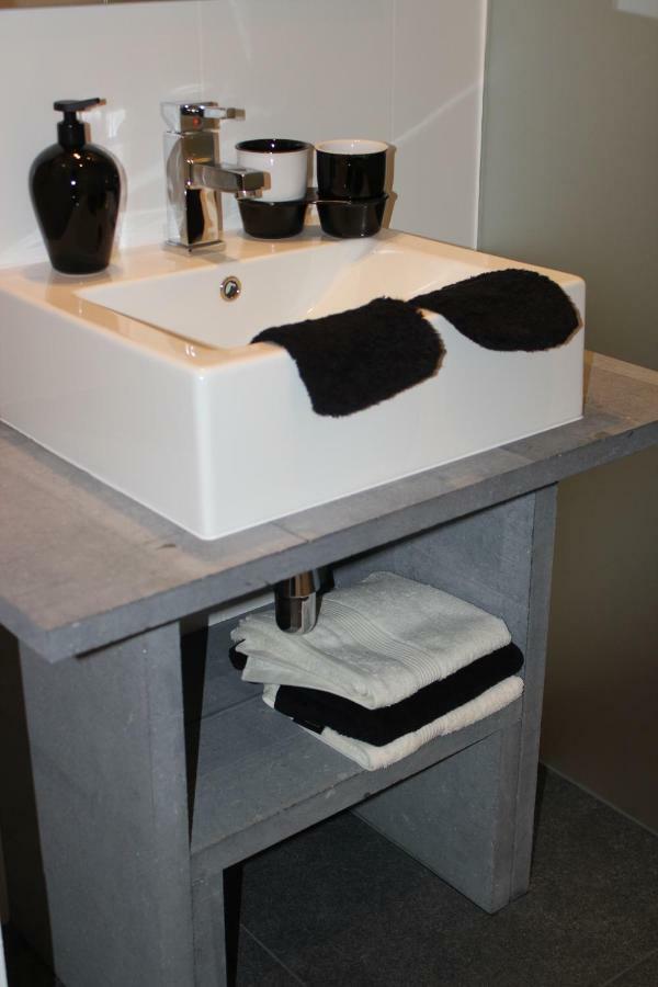 Het Schalks Genot Bed & Breakfast Poppel Bagian luar foto